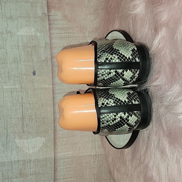 MARC FISHER Jodi Cap Breast Cancer Ballet Flats - Picture 5 of 8